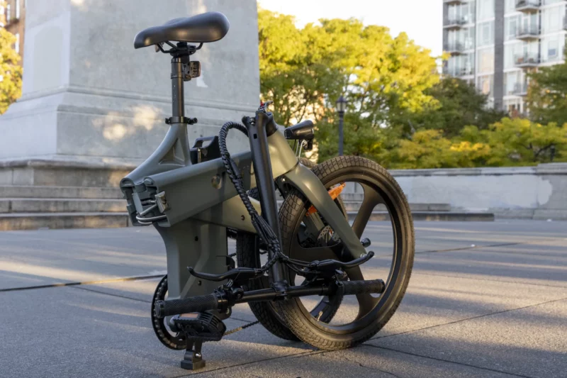 Vélo pliable électrique homme – Image 8